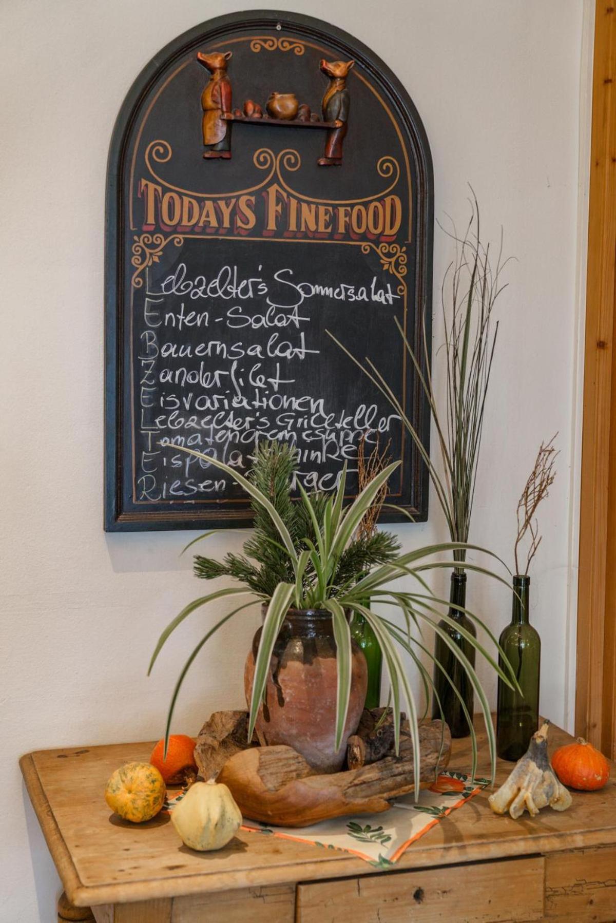 Hotel Restaurant Lebzelter Altenmarkt im Pongau Esterno foto