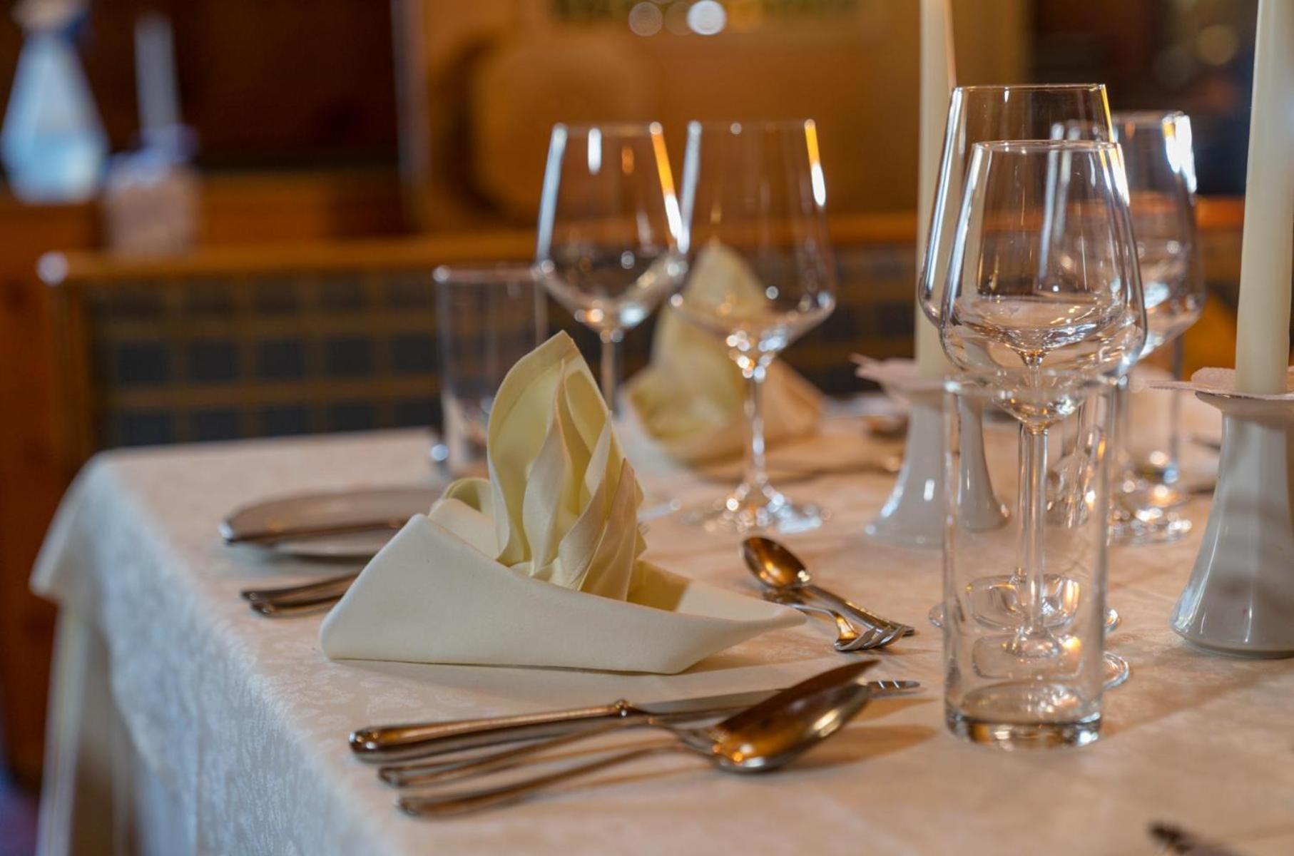 Hotel Restaurant Lebzelter Altenmarkt im Pongau Esterno foto